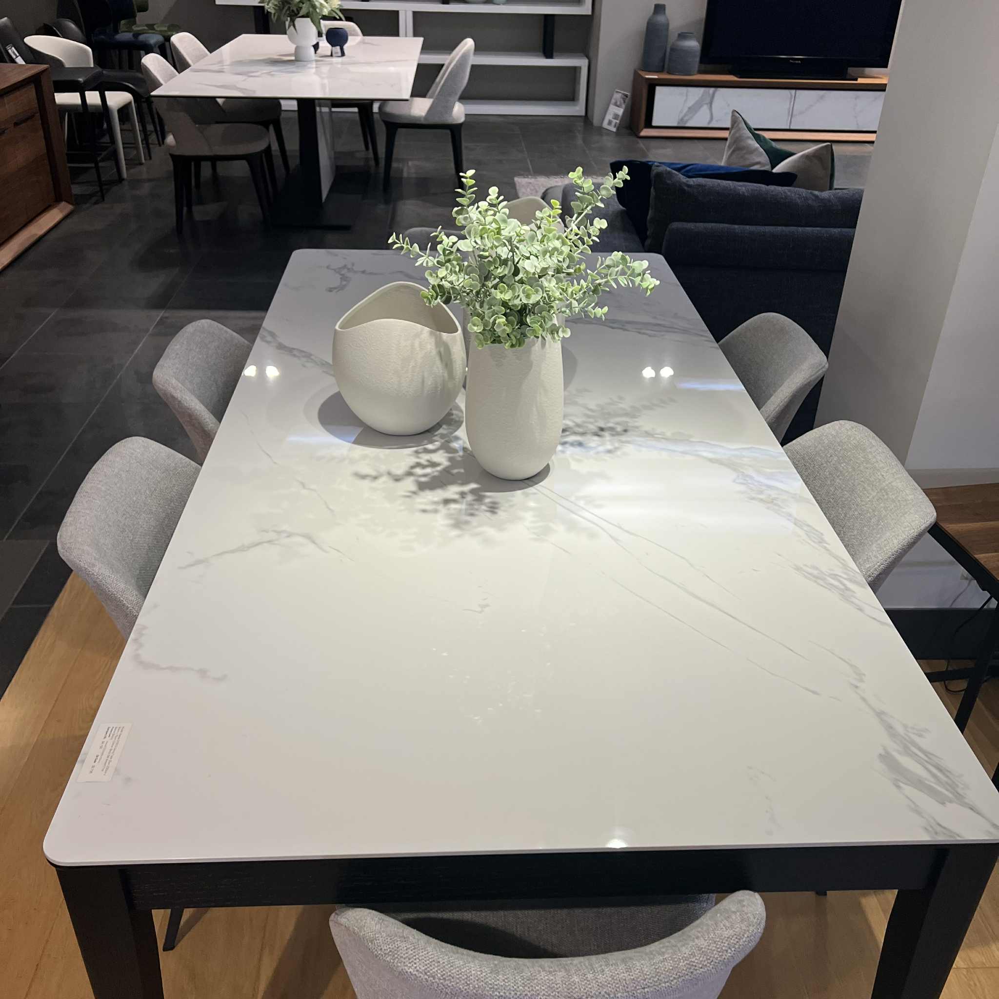 Alaska Dining Table Clearance - Image 3