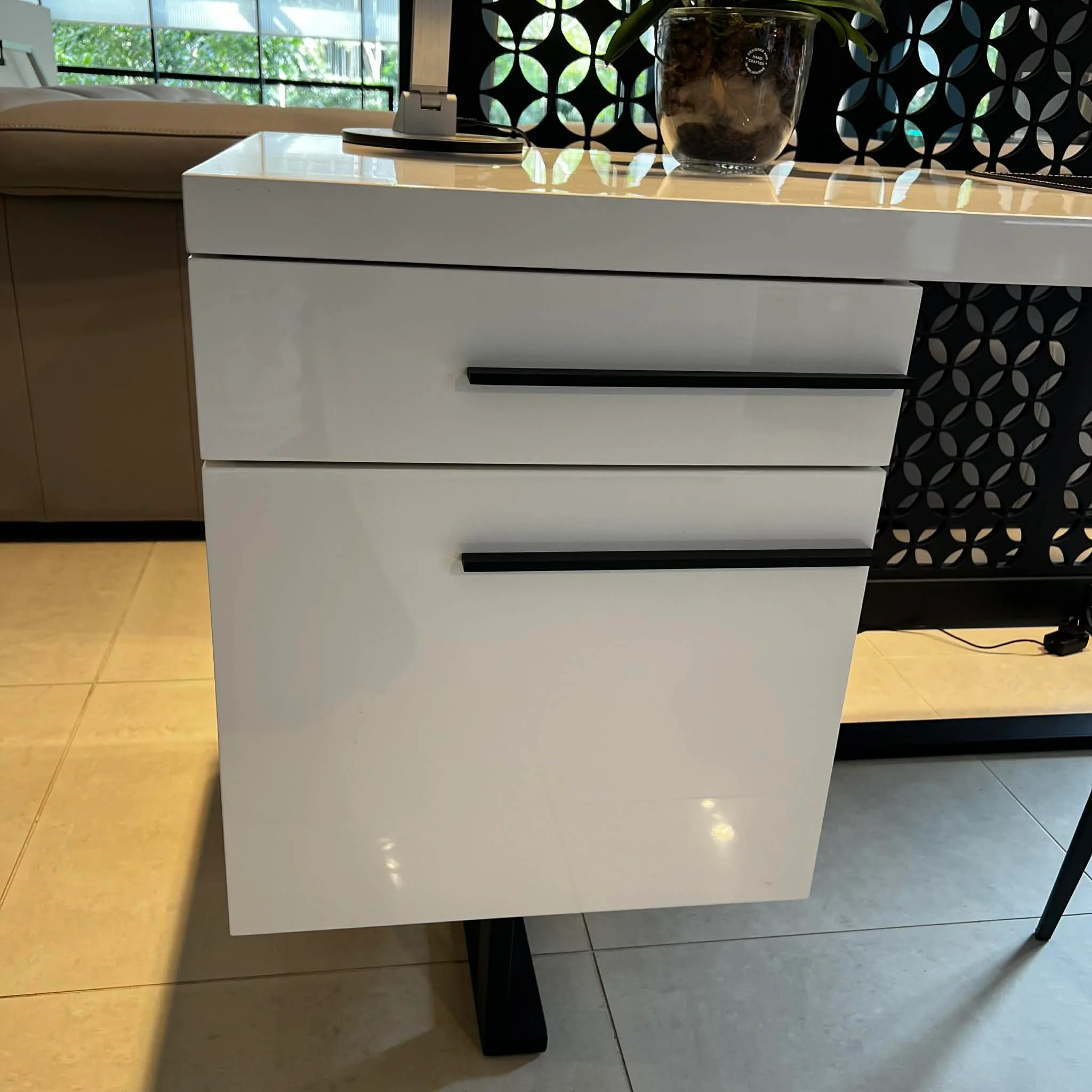 Atlanta Desk in High Gloss White Clearance - Image 4
