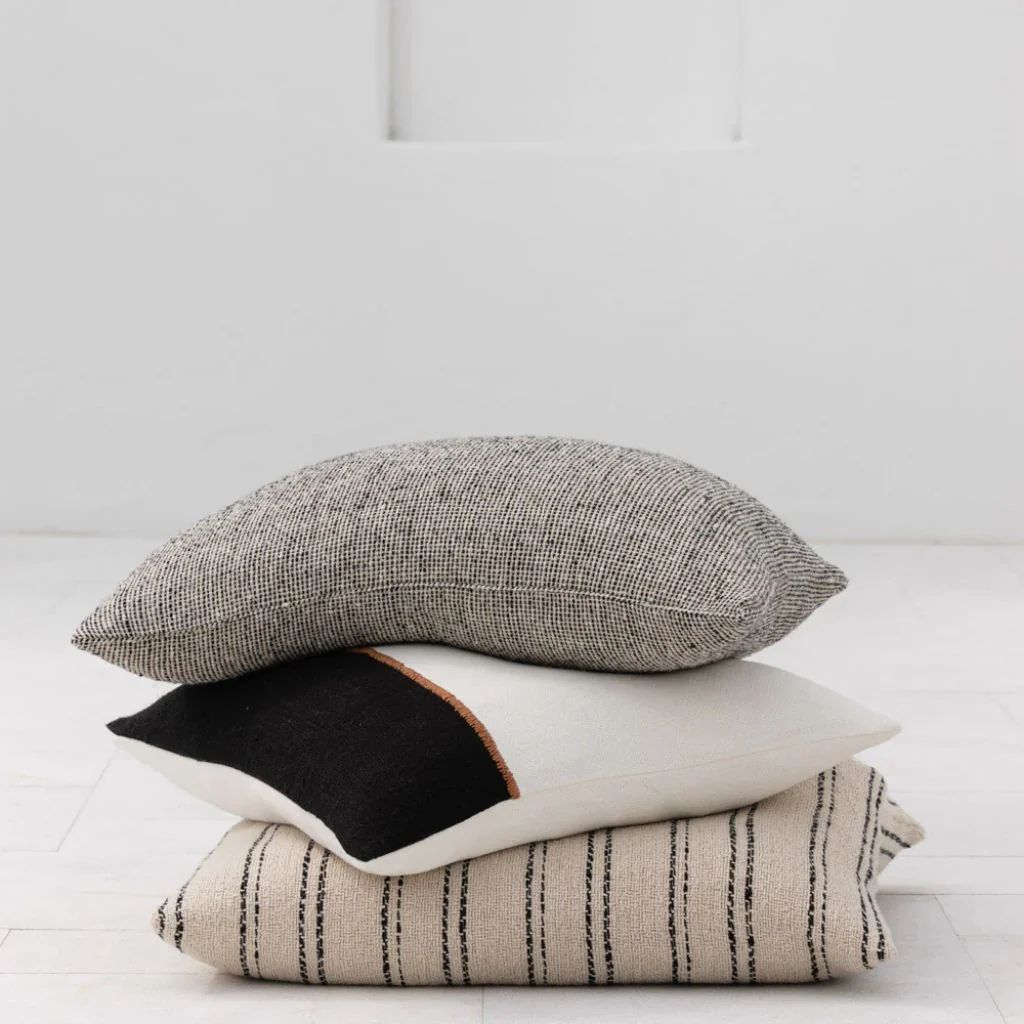 Bella Linen Cushion Black - Image 5