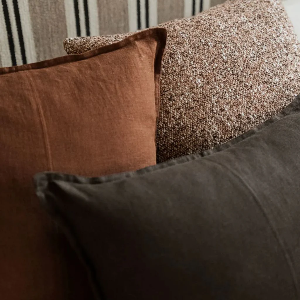 Como Cushion Ganache - Image 6