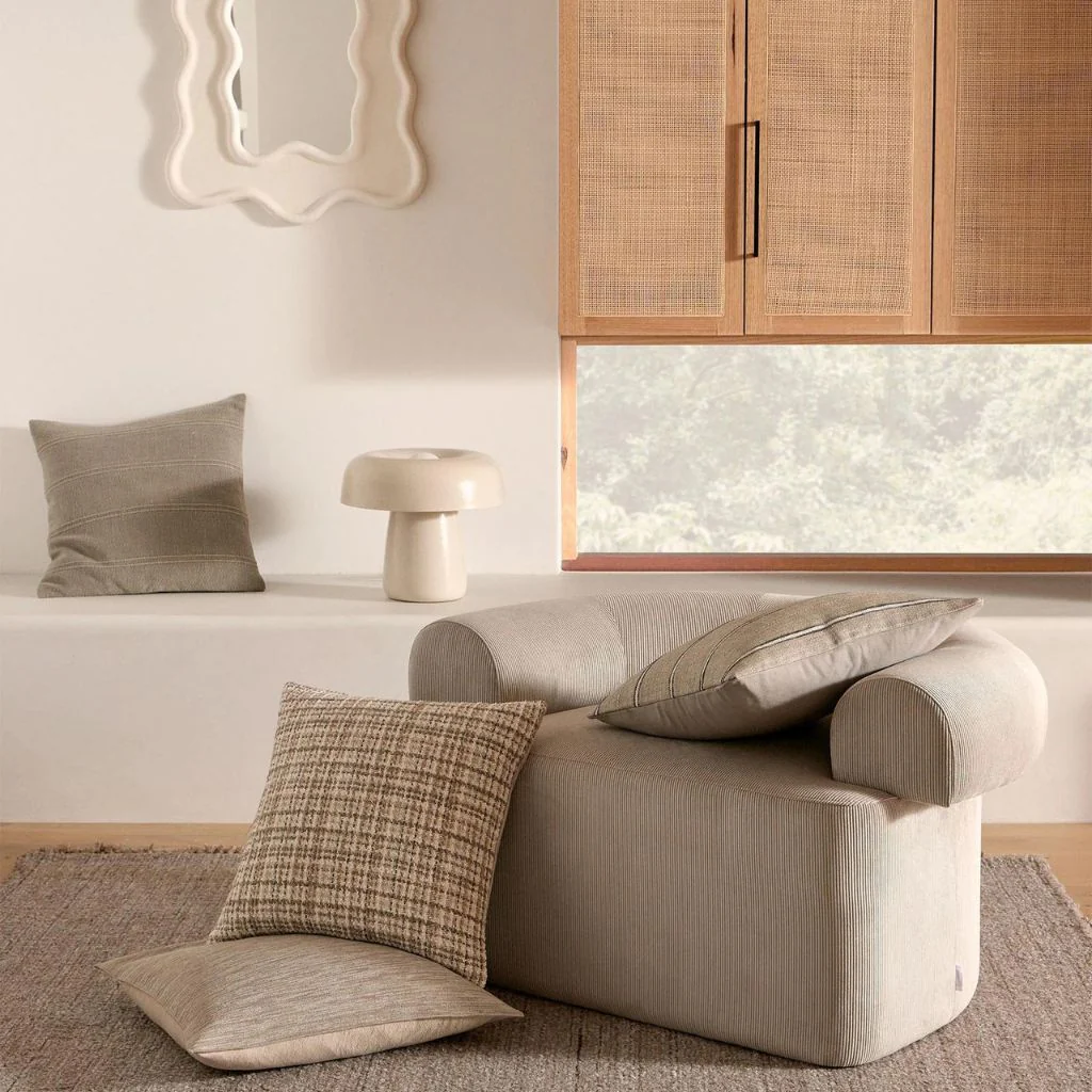 Dania Cushion Oyster - Image 2