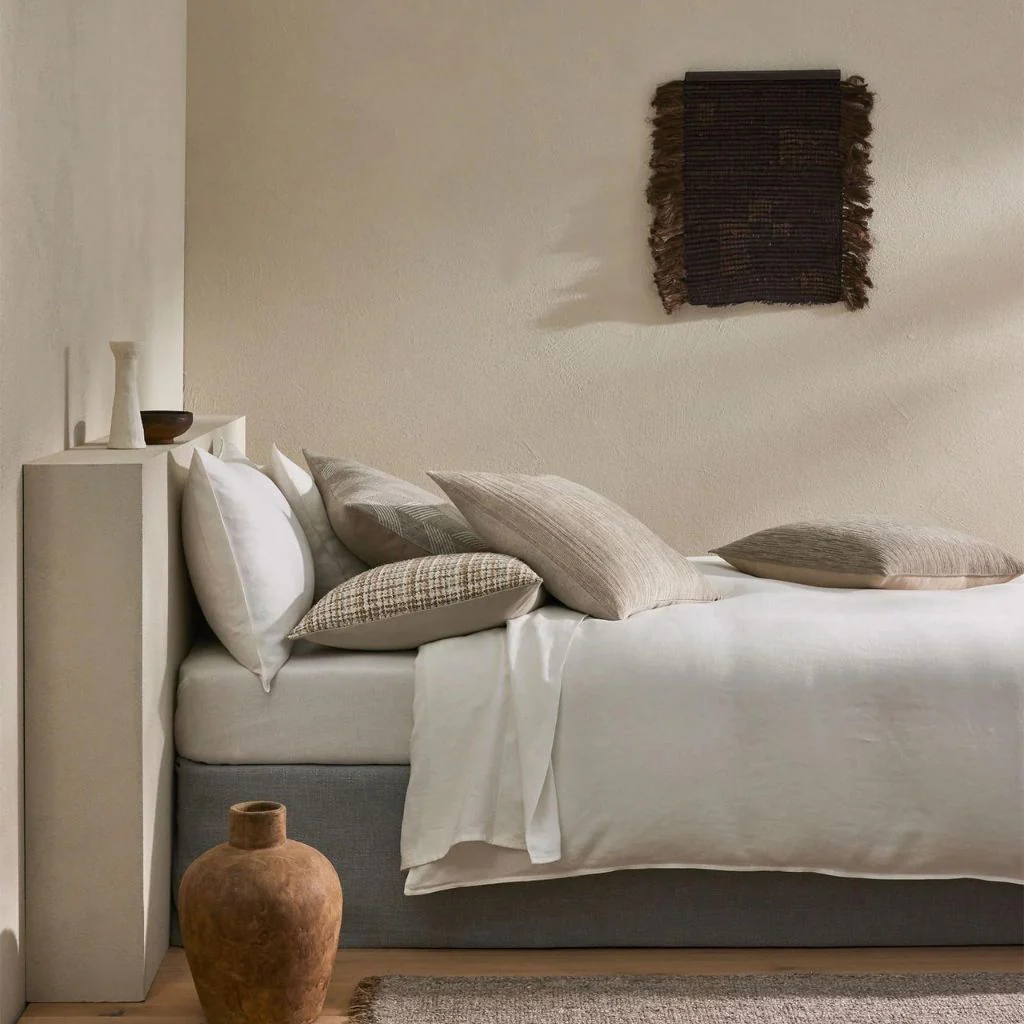 Dania Cushion Oyster - Image 3