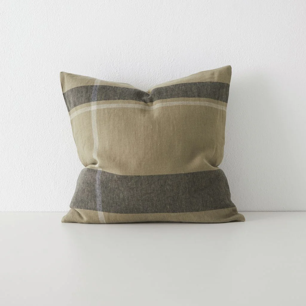 Dante Cushion Caper