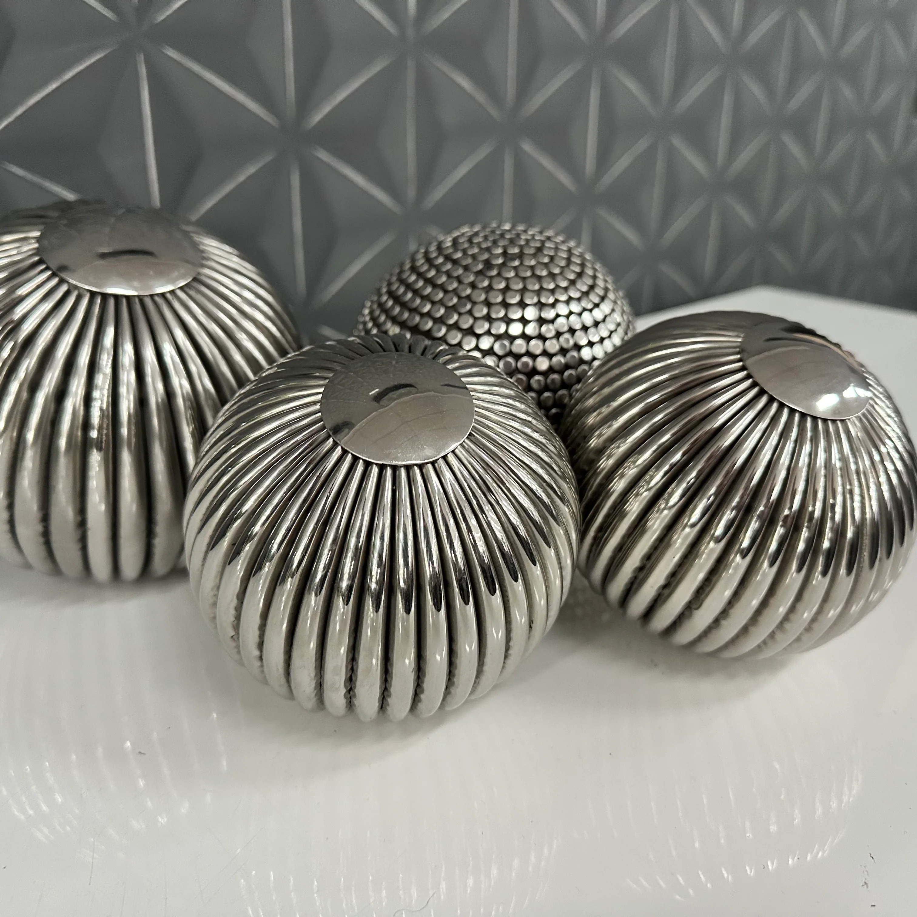 Deco Balls Clearance