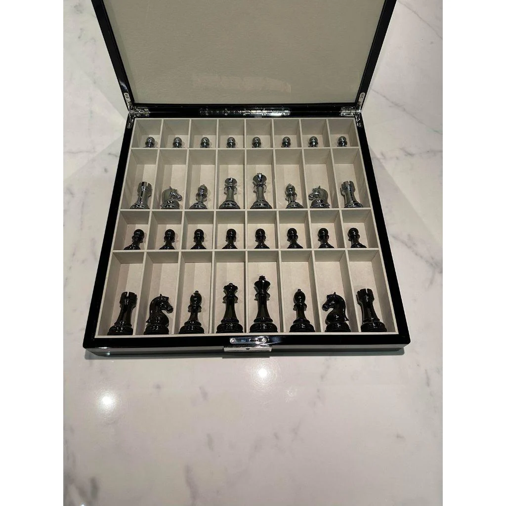 Dal Rossi Carbon Chess Set - Image 5