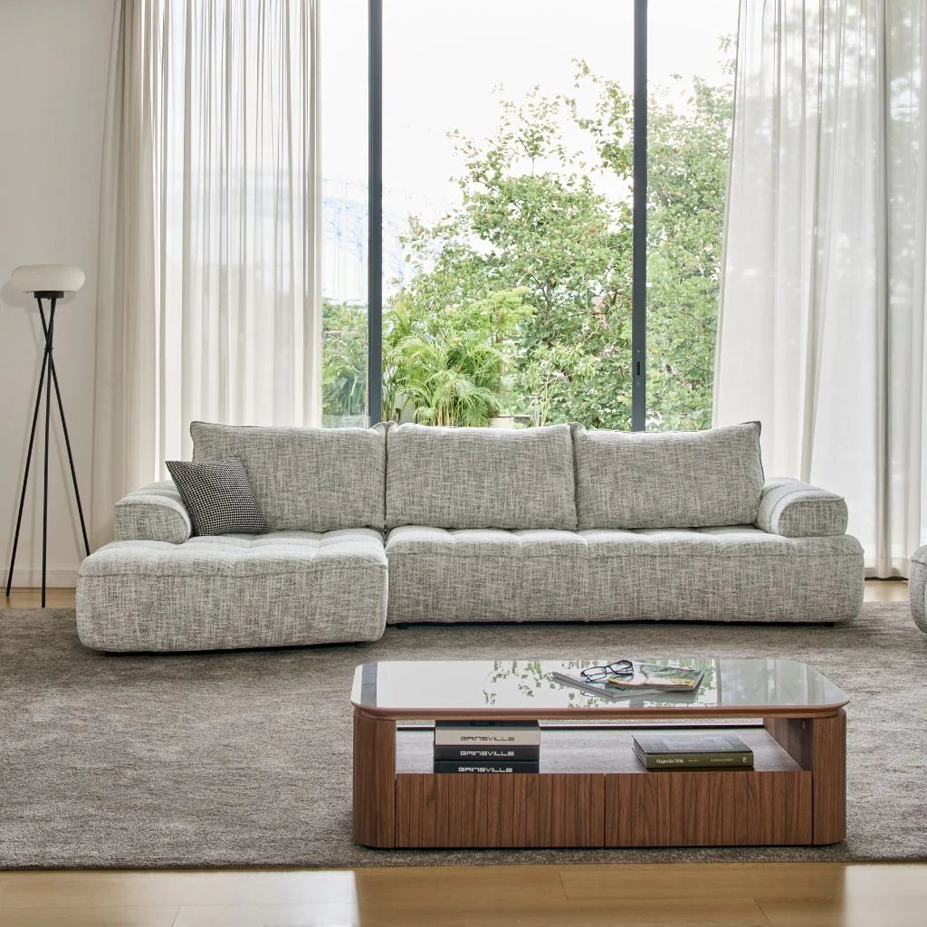Embrace Chaise Sofa