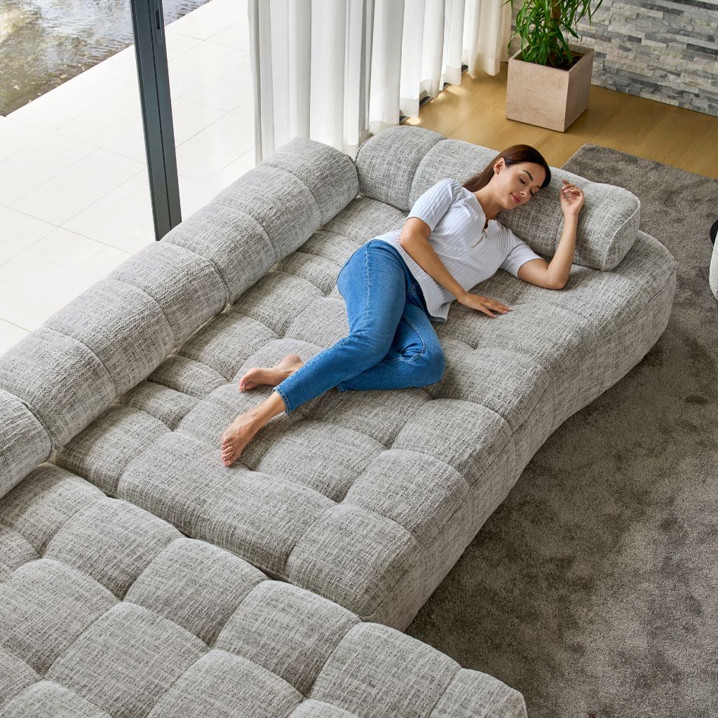 Embrace Chaise Sofa - Image 3