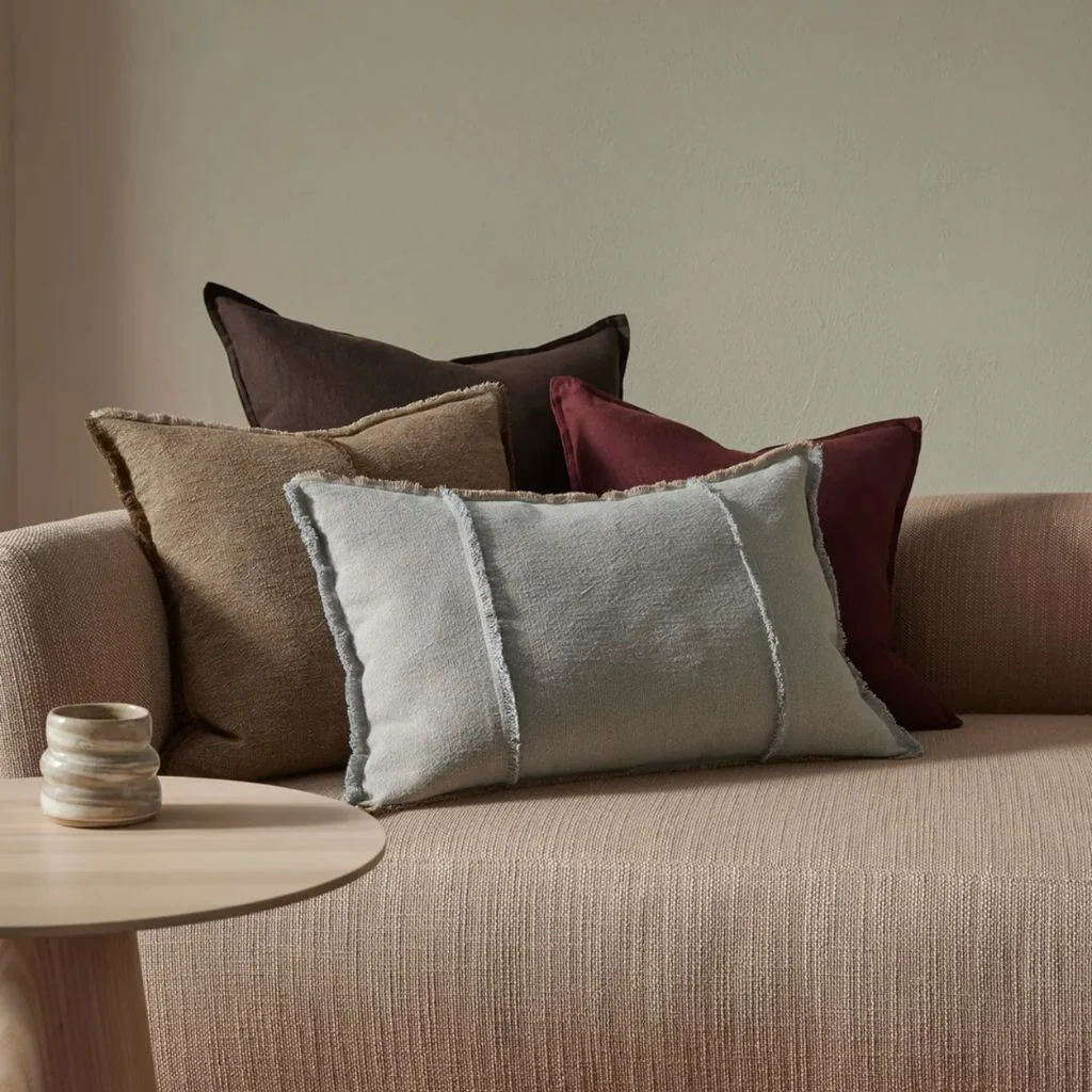 Como Cushion Garnet - Image 2