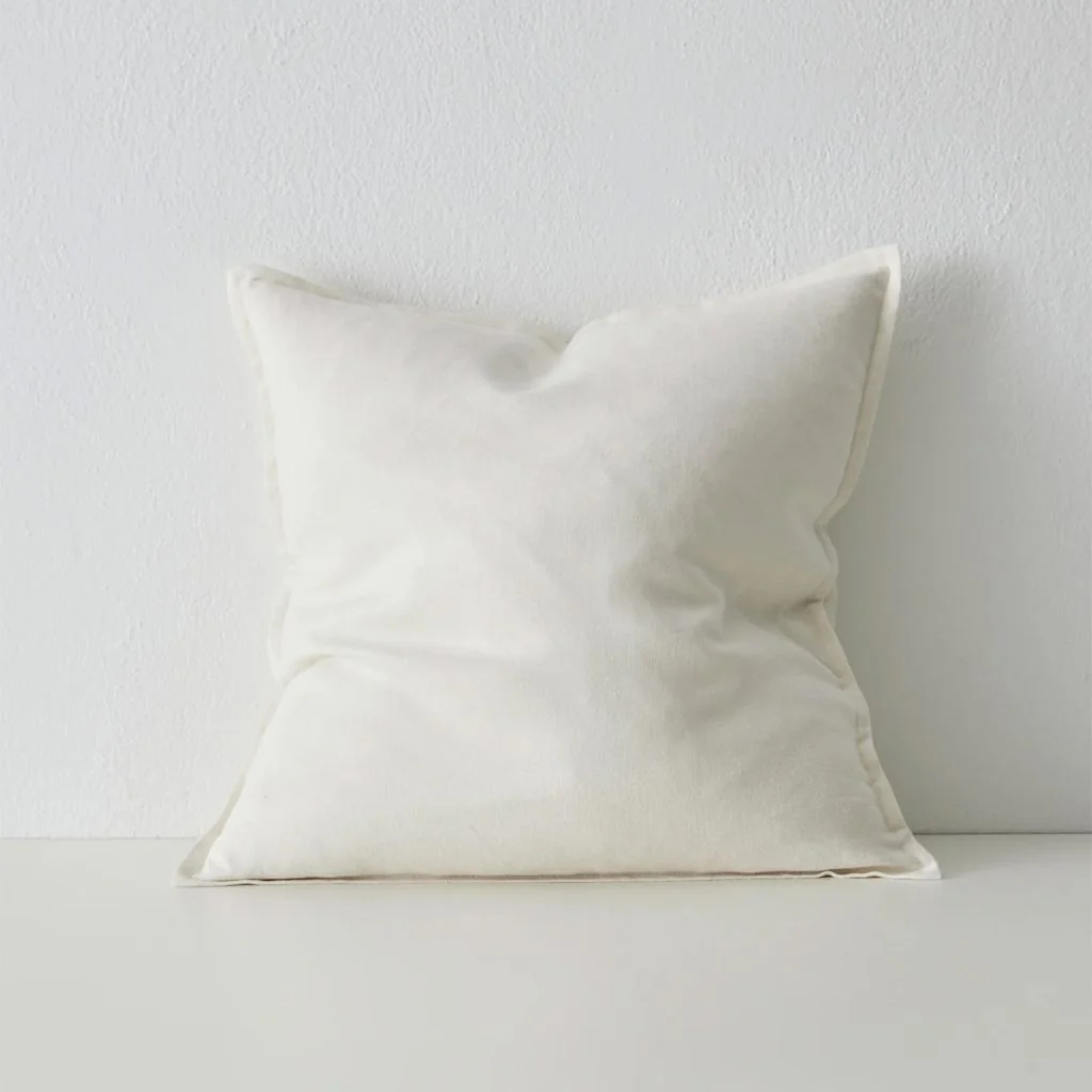 Fiore Cushion Salt