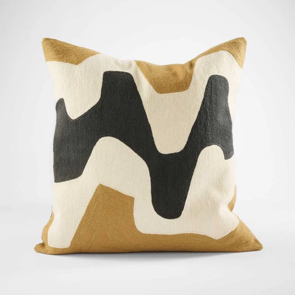 Fylix Wool/Linen Cushion Camel