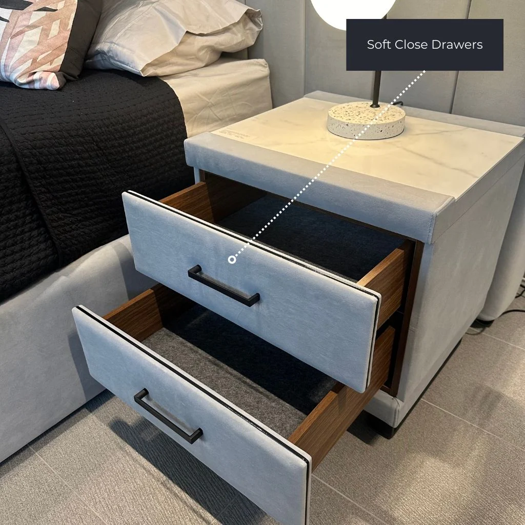 G19 Bedside Table - Image 7