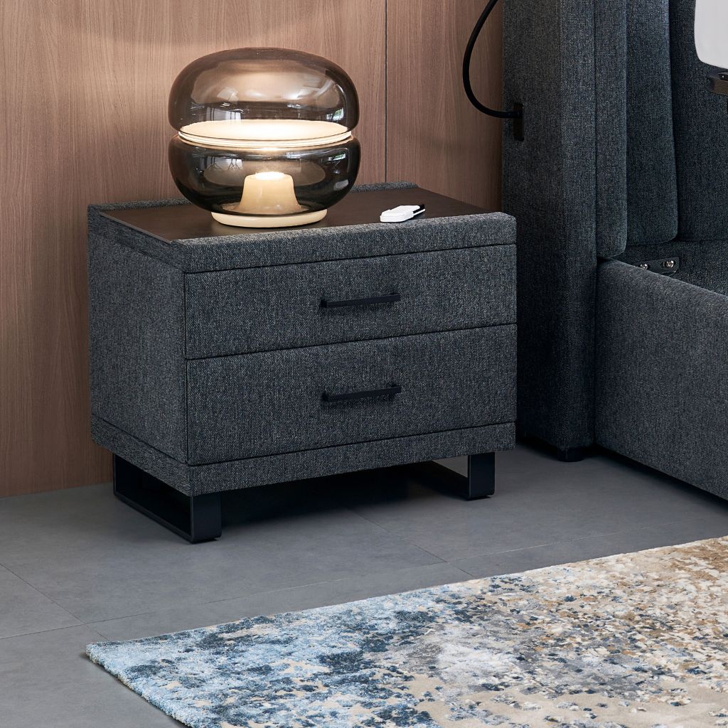 G4 Bedside Table - Image 5