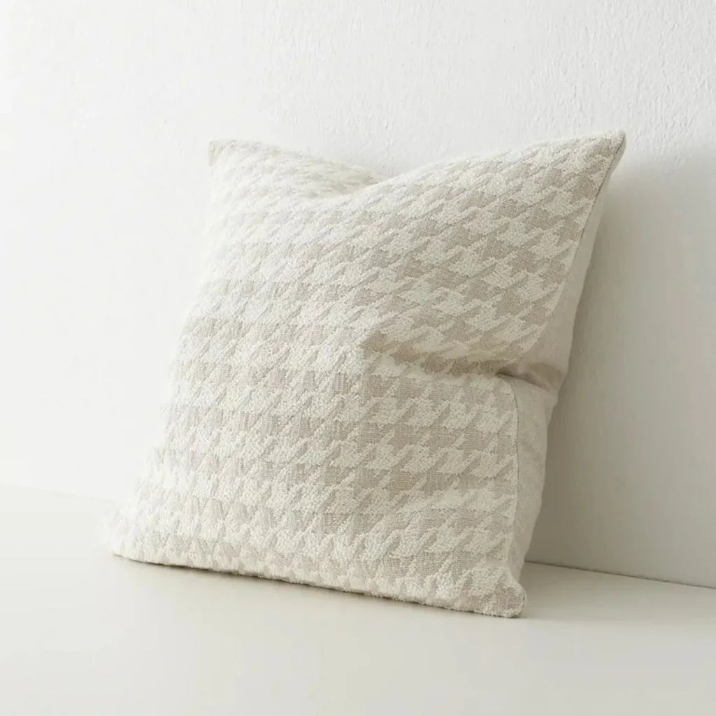 Giovanni Cushion Salt - Image 5