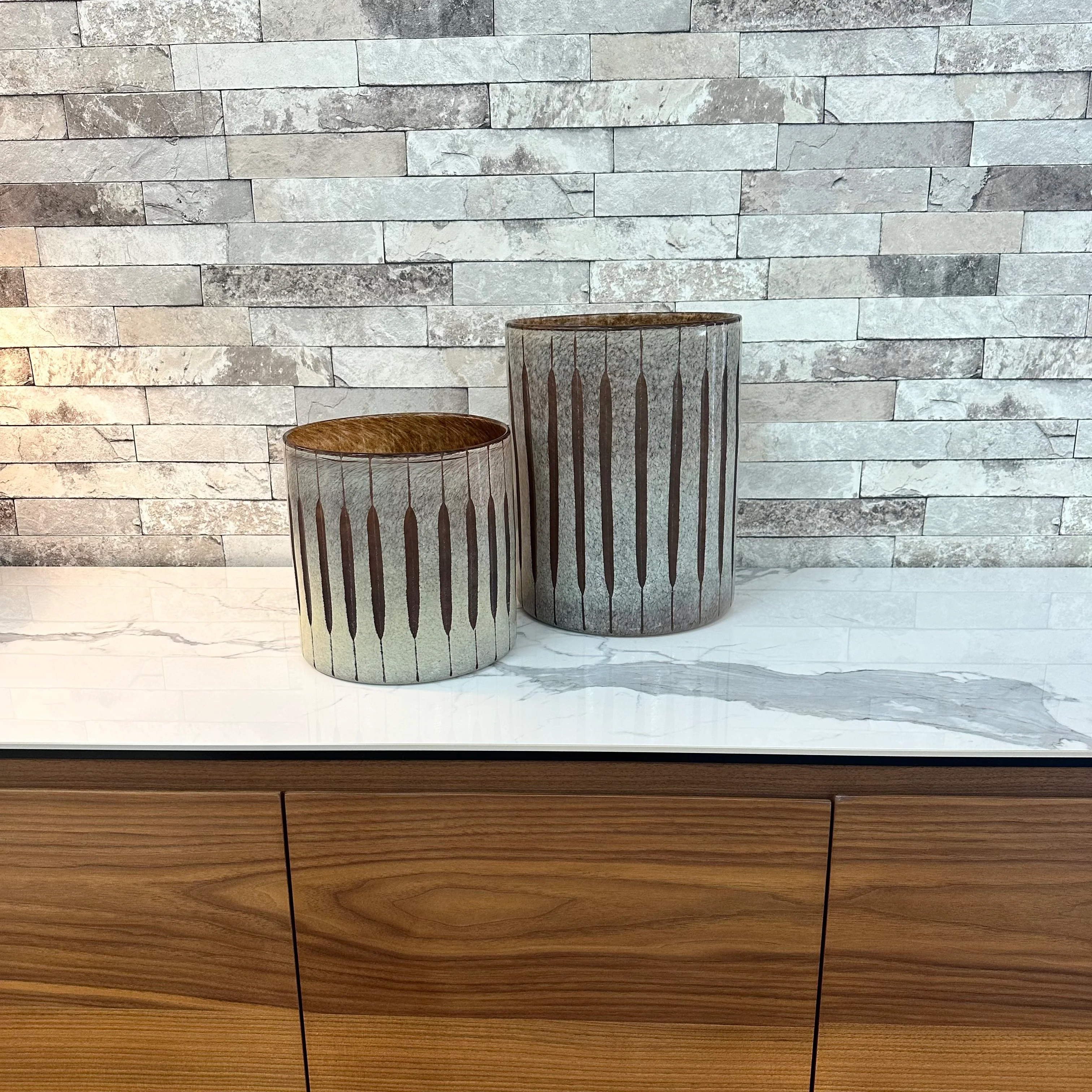 Lachlan Glass Vase Grand Designs Clearance - Image 2