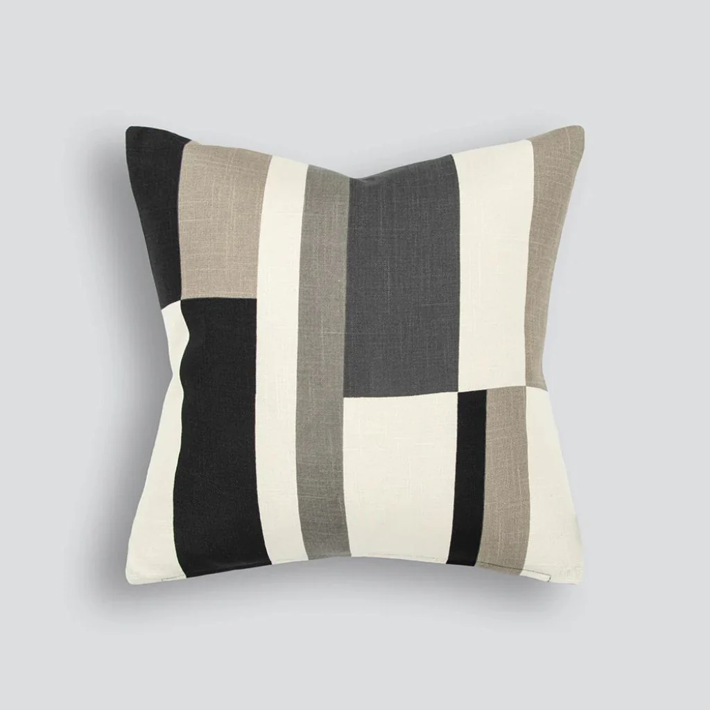 Miley Cushion Black