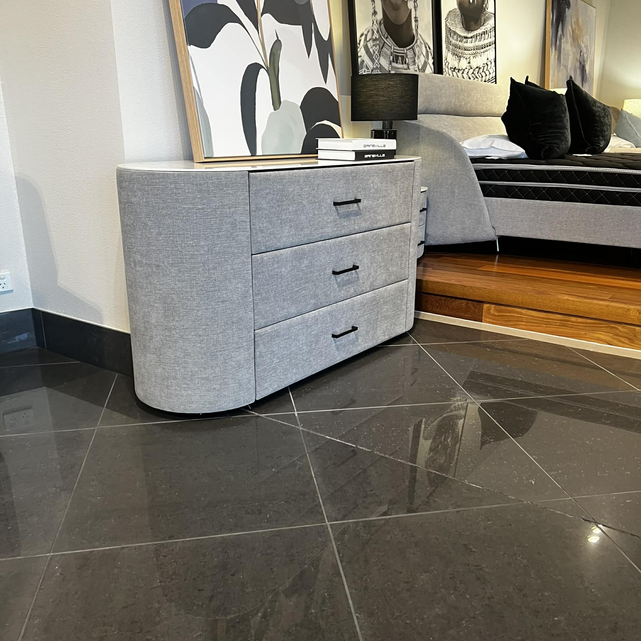 Monza King Bed with G10 Bedside Tables & G10 Dresser Clearance - Image 8