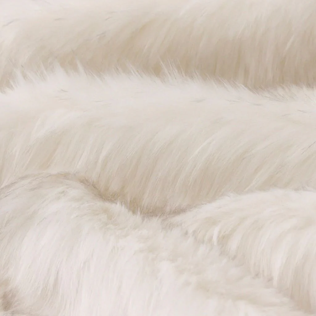 Norwegian Fox Throw Faux Fur Throw - Image 3