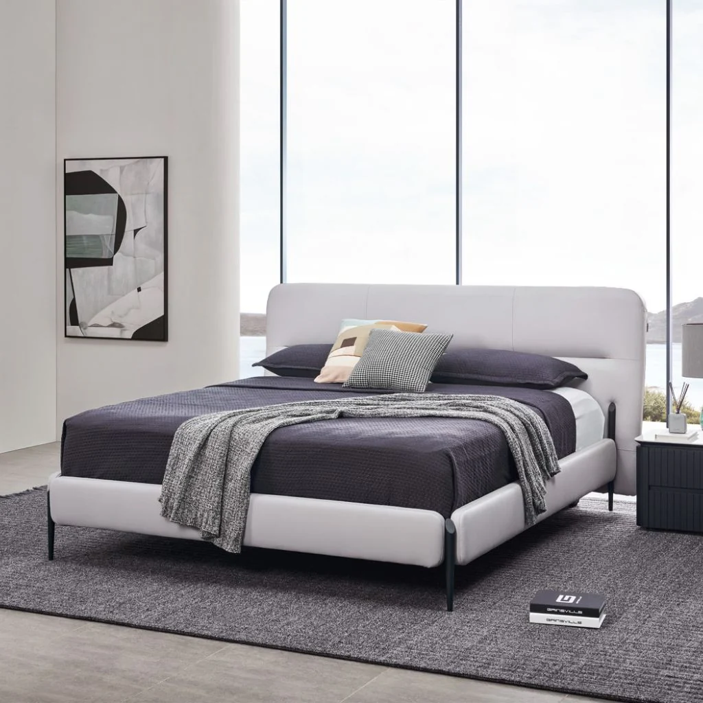 Odessa Bed