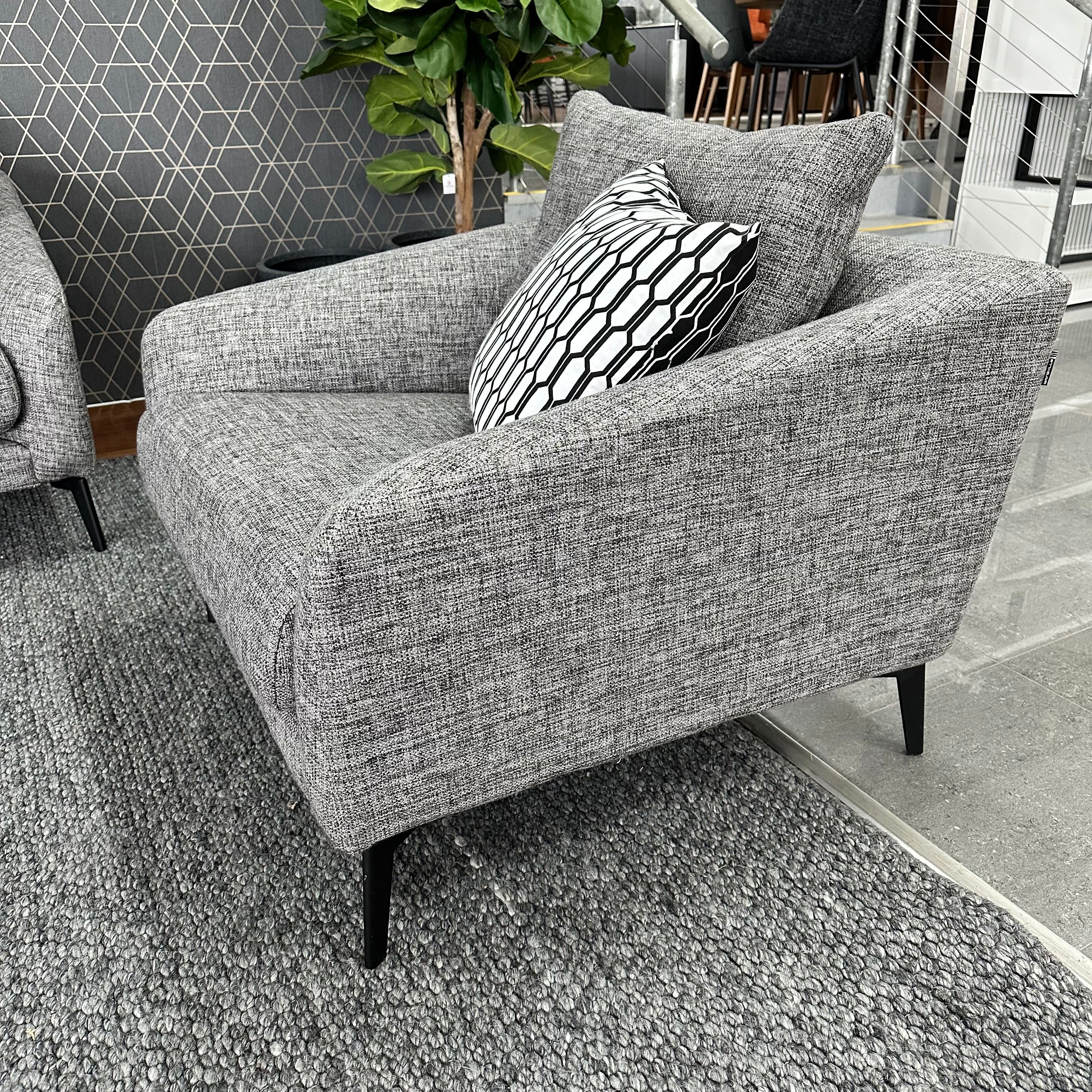 Ohio Sofa Set Clearance - Image 3
