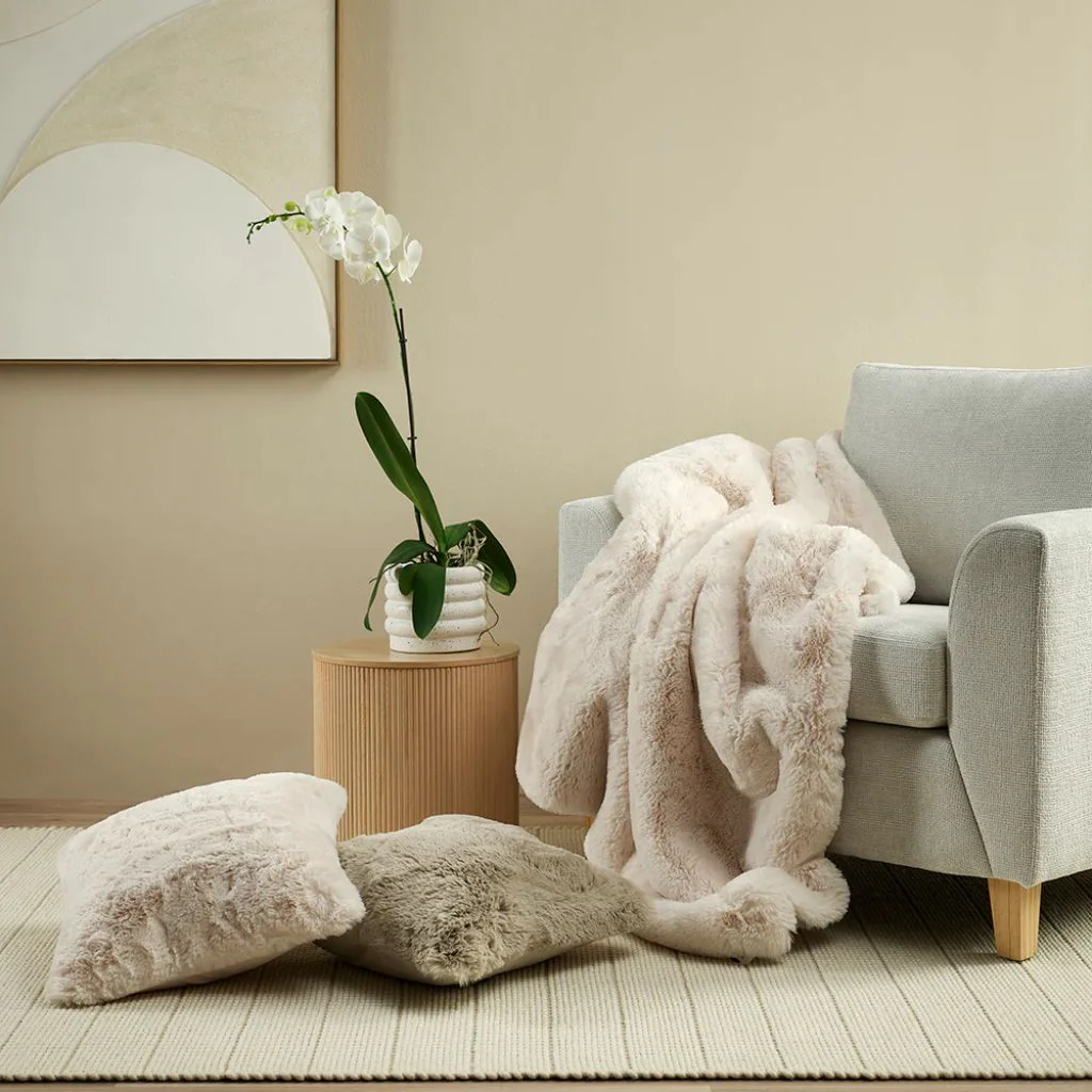 Pelage Cushion Ivory - Image 5