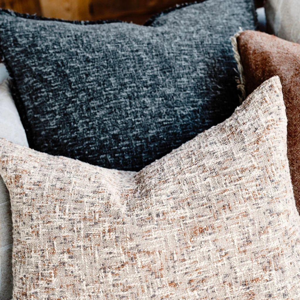 Ritchi Cushion - Image 4