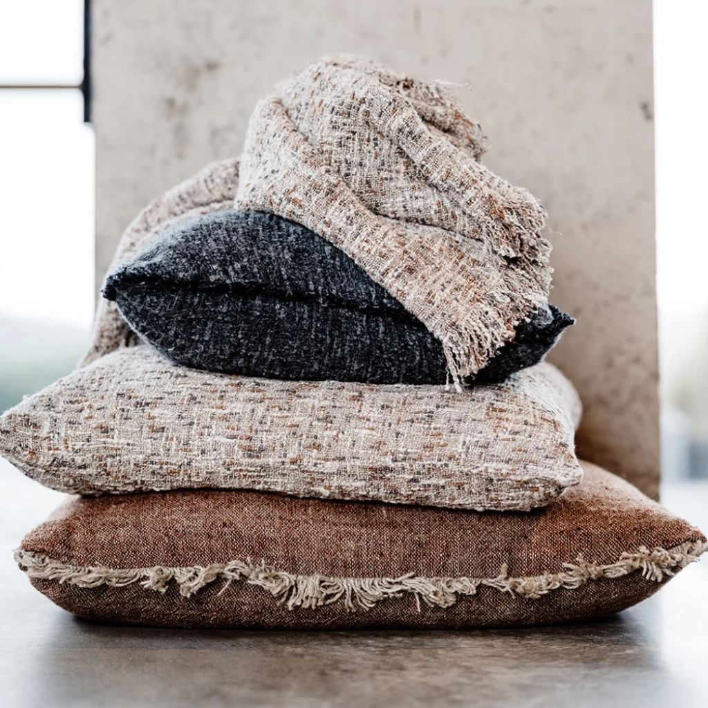 Ritchi Cushion - Image 7
