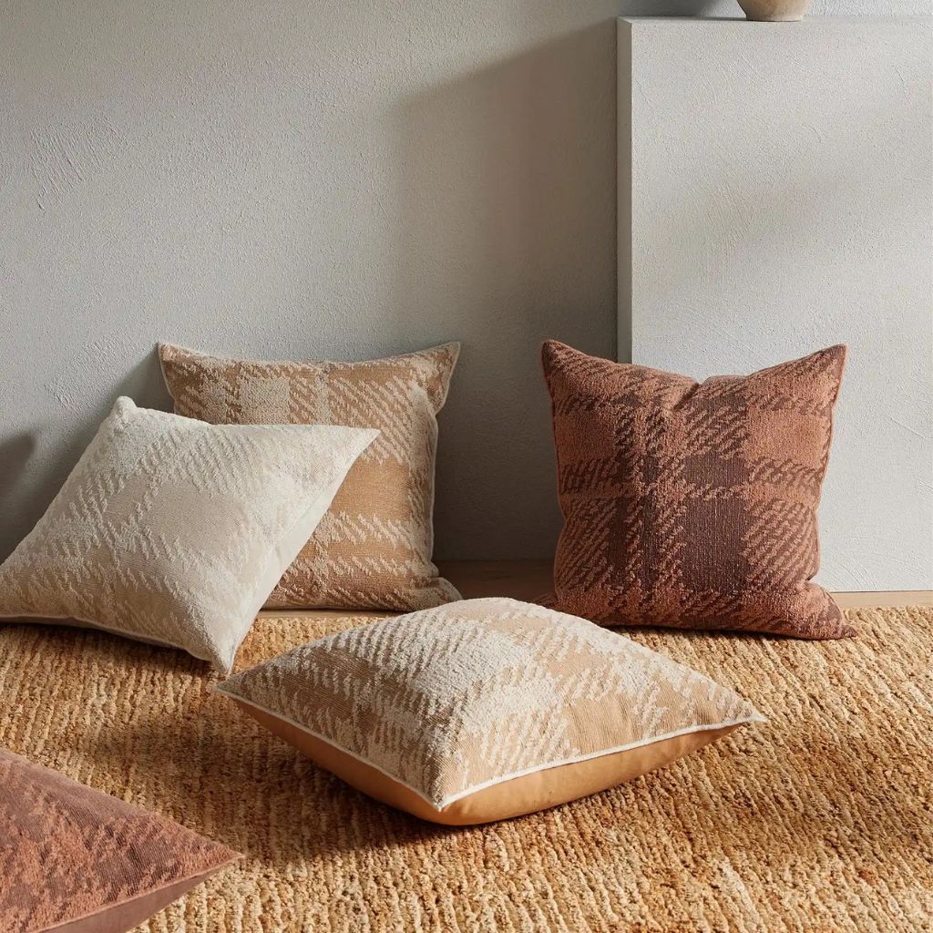 Sienne Cushion Earth - Image 8
