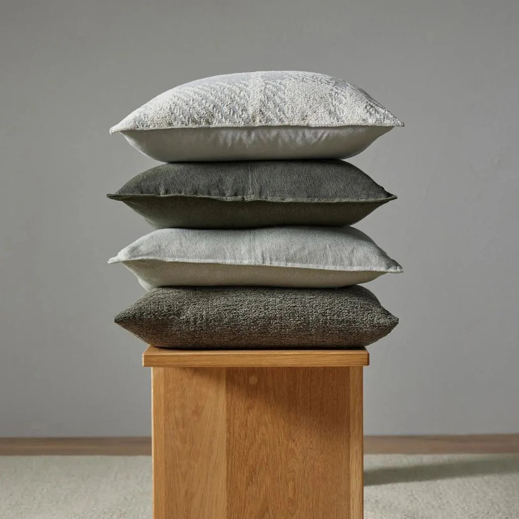 Sienne Cushion Moonbeam - Image 4