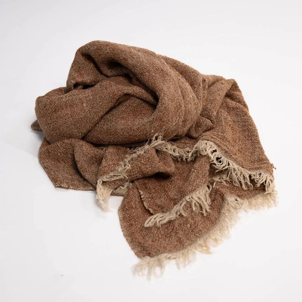 Tabako Throw