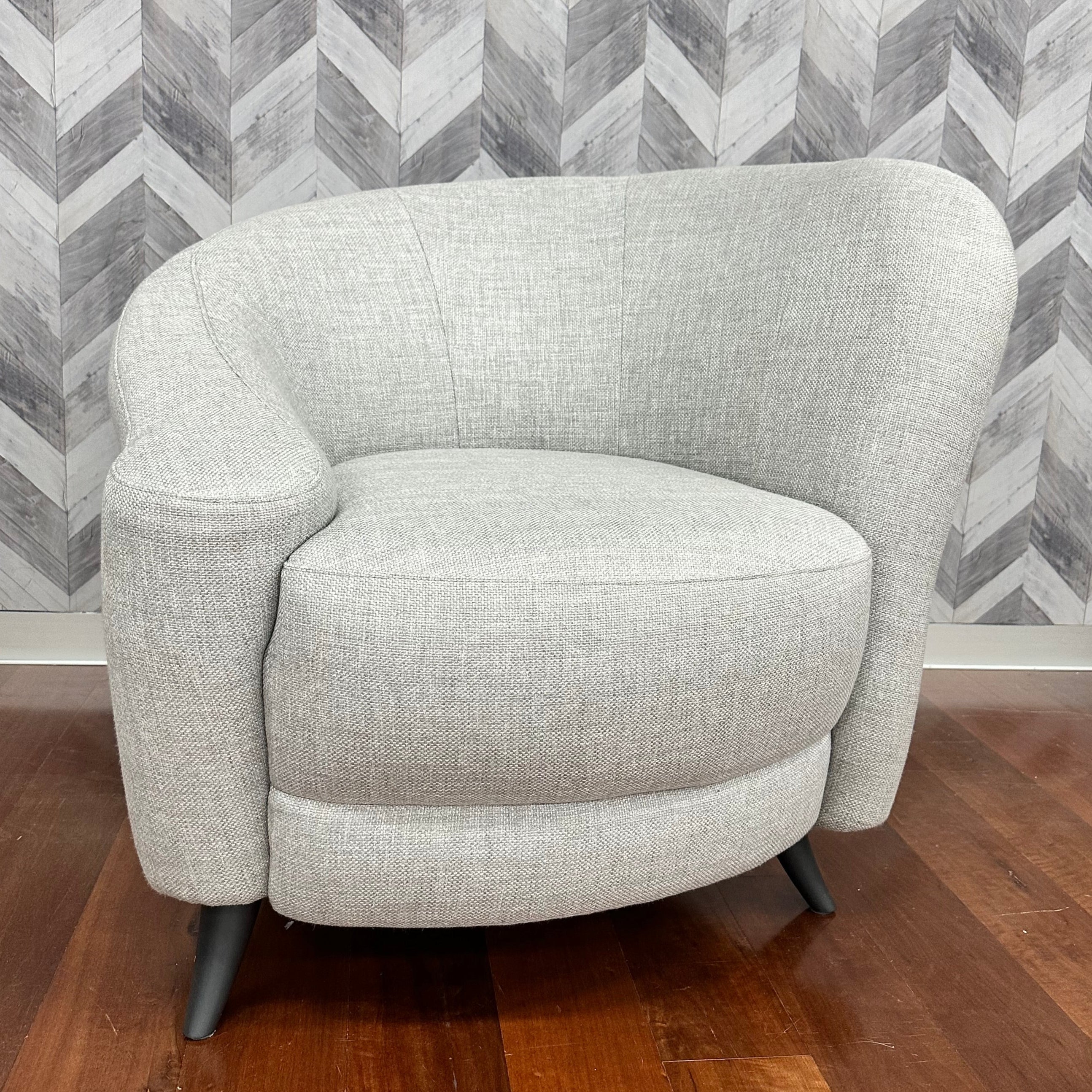 Turri Chair Clearance - Image 3