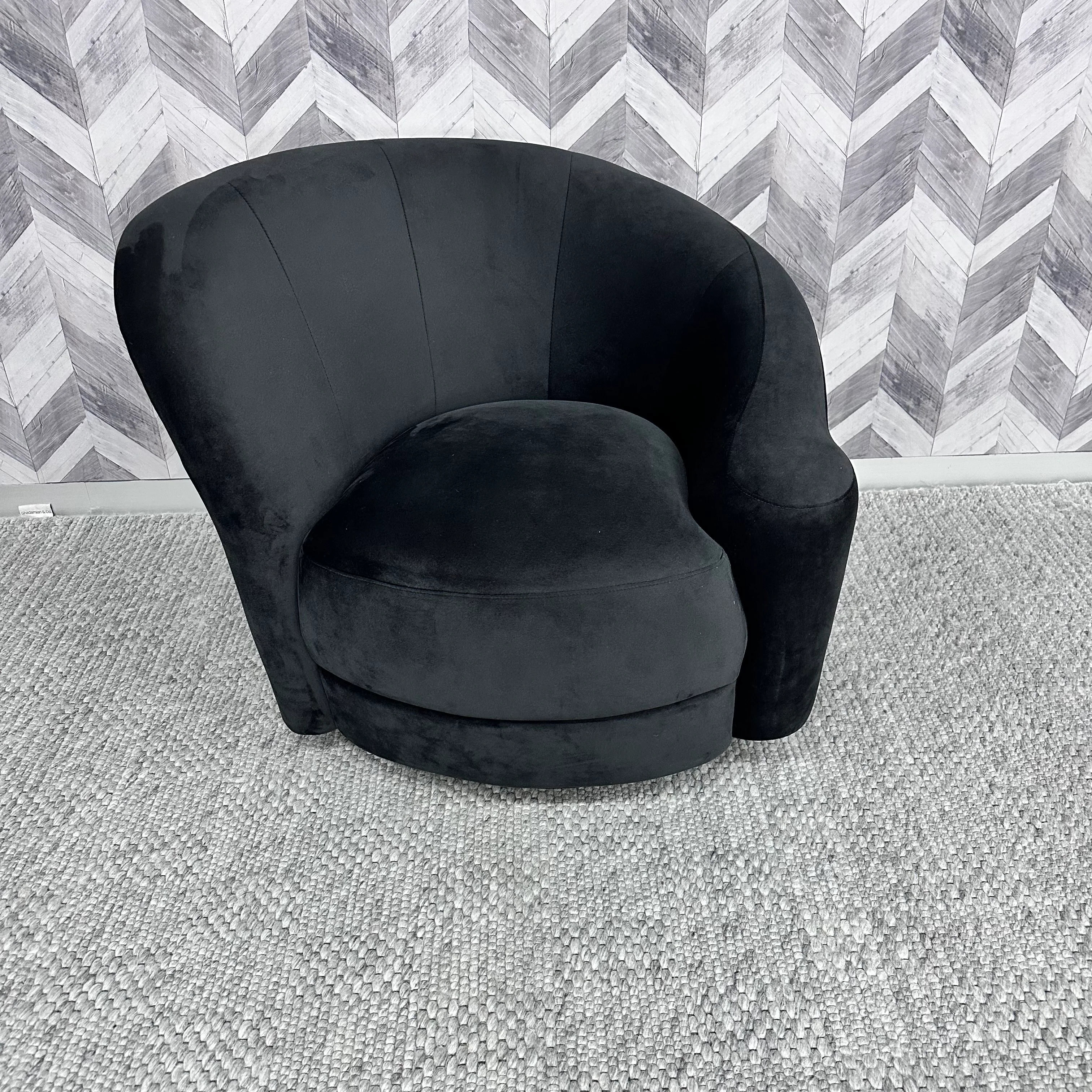 Turri Swivel Chair Clearance - Image 3