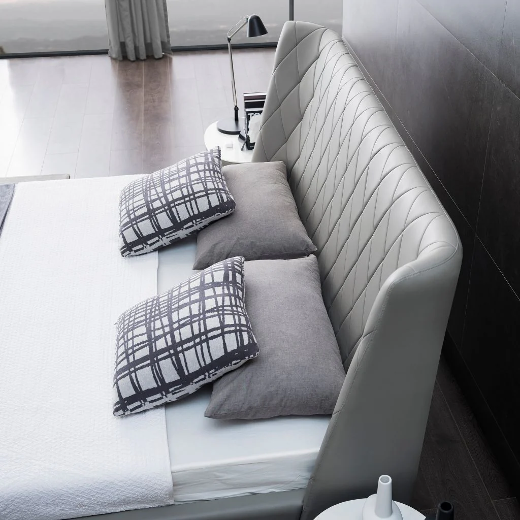 Verona Bed - Image 3