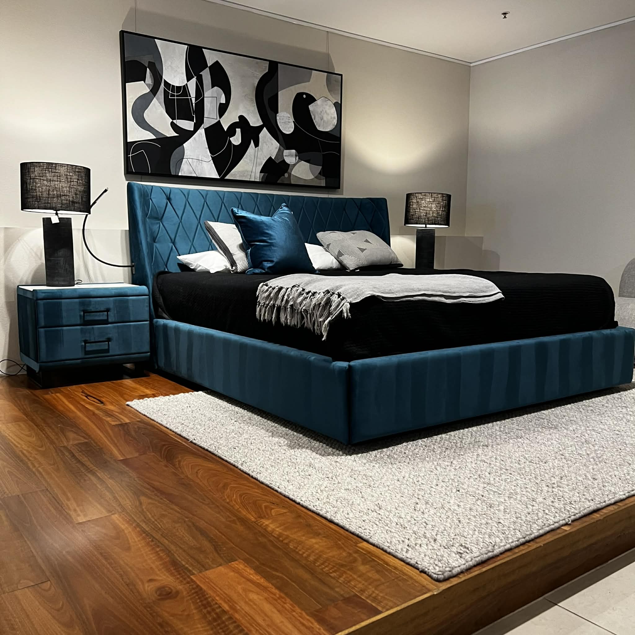 Verona King Manual Storage Bed with 2 Bedside Tables Clearance