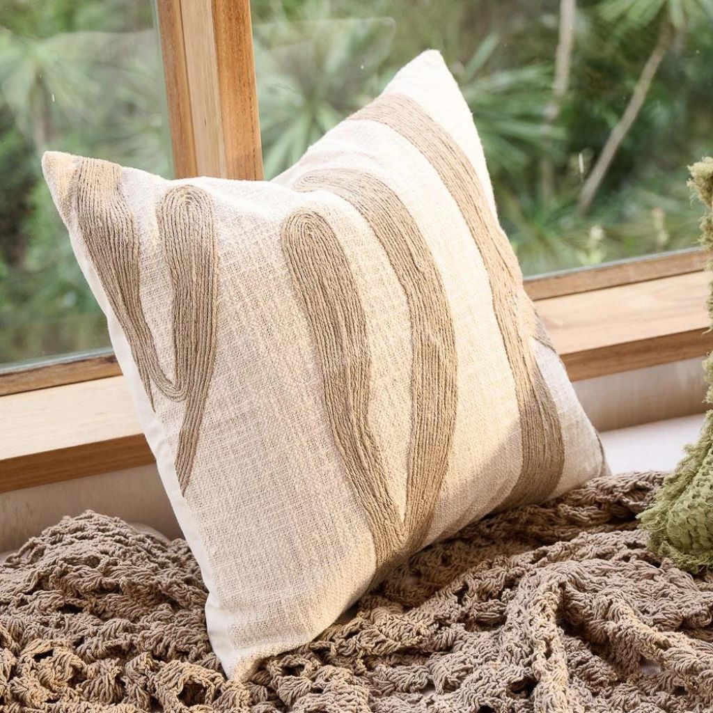 Zanth Linen Cushion Natural/Ivory - Image 2